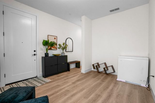 16283 Brownstone Ave, Lathrop, CA 95330