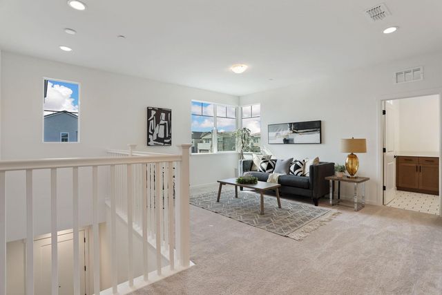 16283 Brownstone Ave, Lathrop, CA 95330