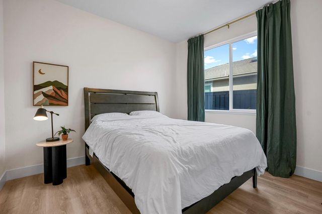 16283 Brownstone Ave, Lathrop, CA 95330