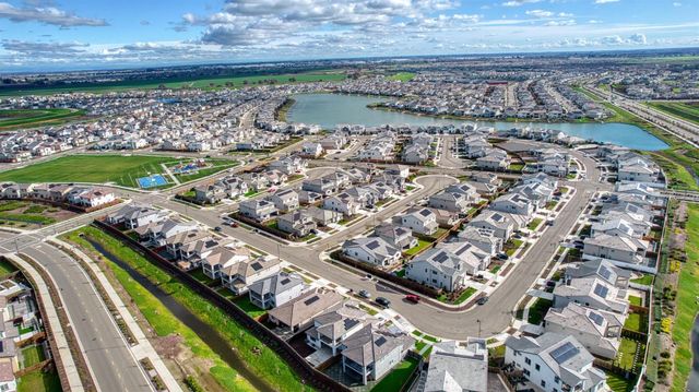 16283 Brownstone Ave, Lathrop, CA 95330