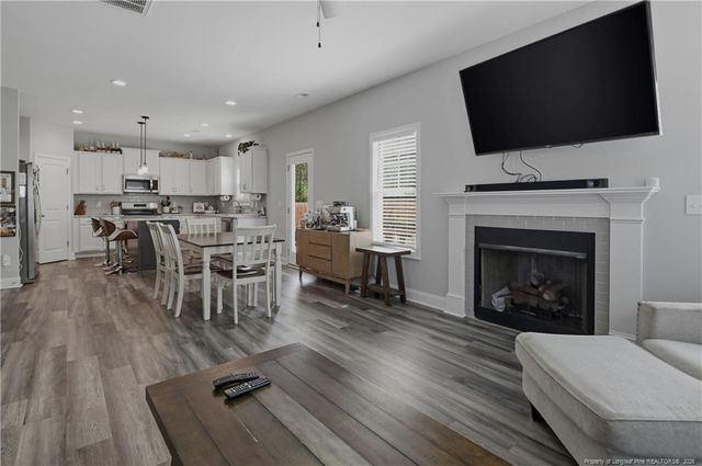 258 Collier Gate Street, Linden, NC 28356