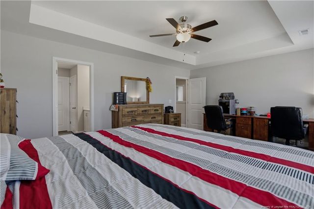 258 Collier Gate Street, Linden, NC 28356