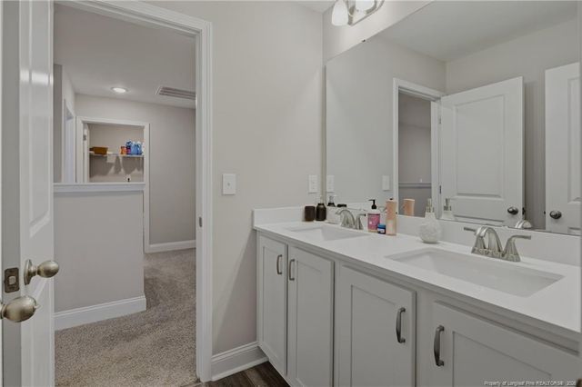 258 Collier Gate Street, Linden, NC 28356