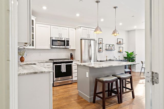 62 Webster 2, Boston, MA 02128