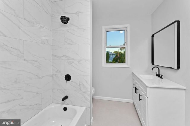 9 THORNTOWN LN, Bordentown, NJ 08505