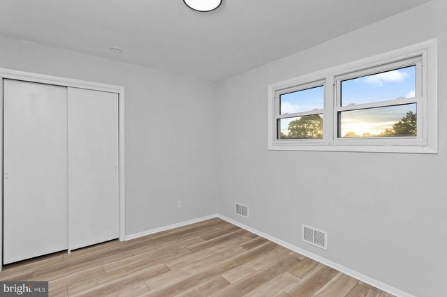9 THORNTOWN LN, Bordentown, NJ 08505