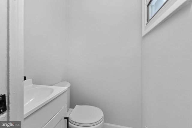 9 THORNTOWN LN, Bordentown, NJ 08505