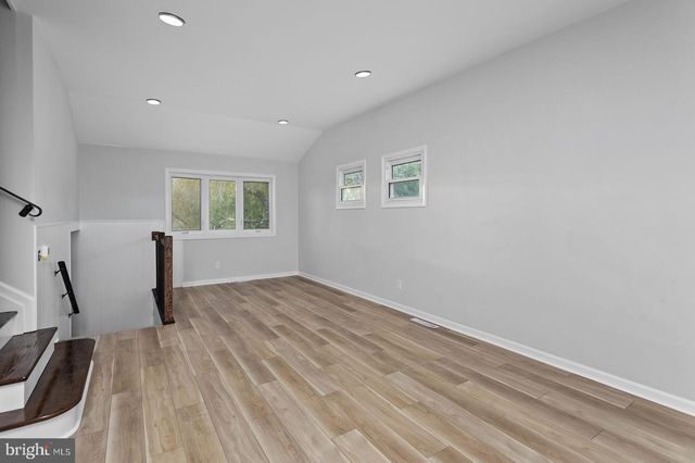 9 THORNTOWN LN, Bordentown, NJ 08505