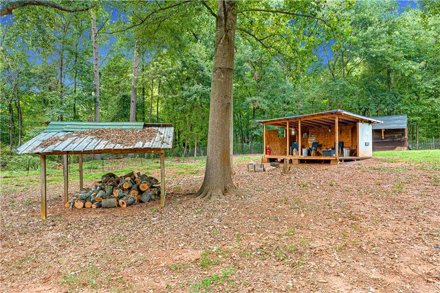 655 Old Hendry Church Road, Canon, GA 30520
