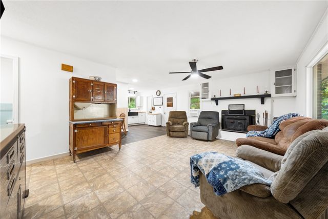655 Old Hendry Church Road, Canon, GA 30520