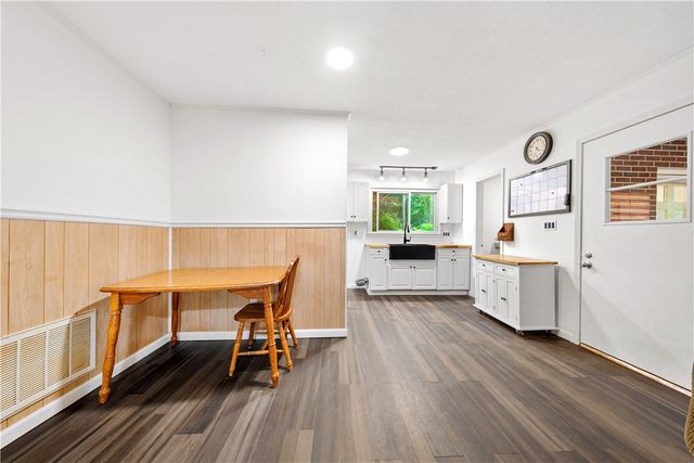 655 Old Hendry Church Road, Canon, GA 30520
