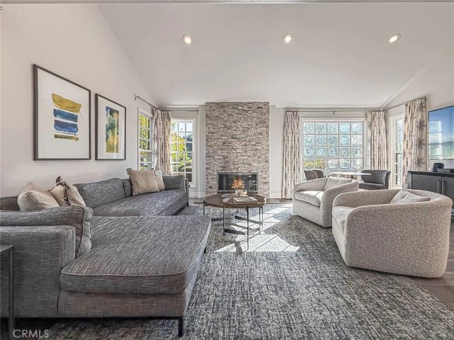 5623 Hidden Glen Court, Westlake Village, CA 91362
