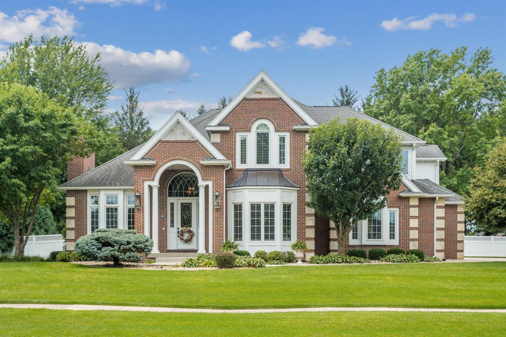 1823 Partridge Lane, Waterloo, IA 50701