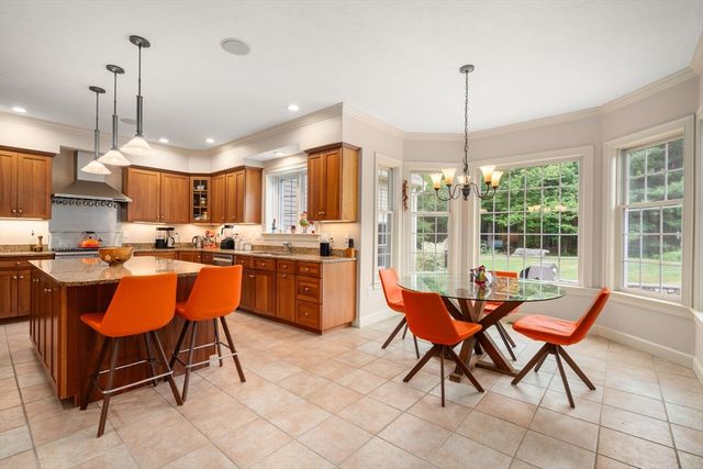 35 Houghton Ln, Boxborough, MA 01719