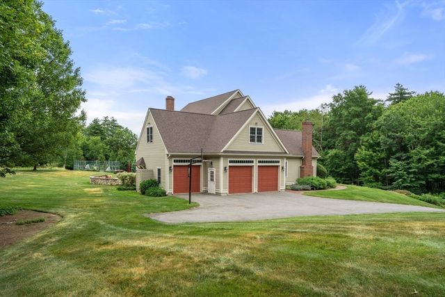 35 Houghton Ln, Boxborough, MA 01719