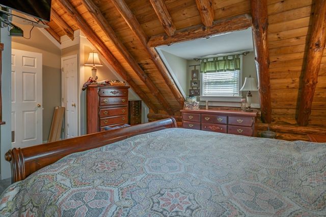 47 Uptack Rd, Groveland, MA 01834