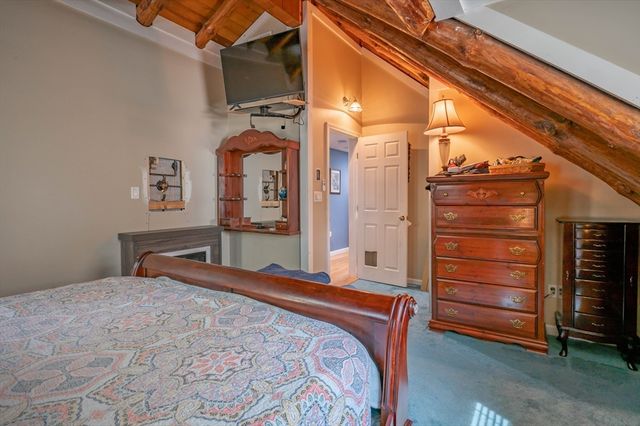 47 Uptack Rd, Groveland, MA 01834