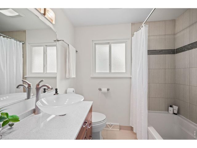 2800 19th St, Boulder, CO 80304