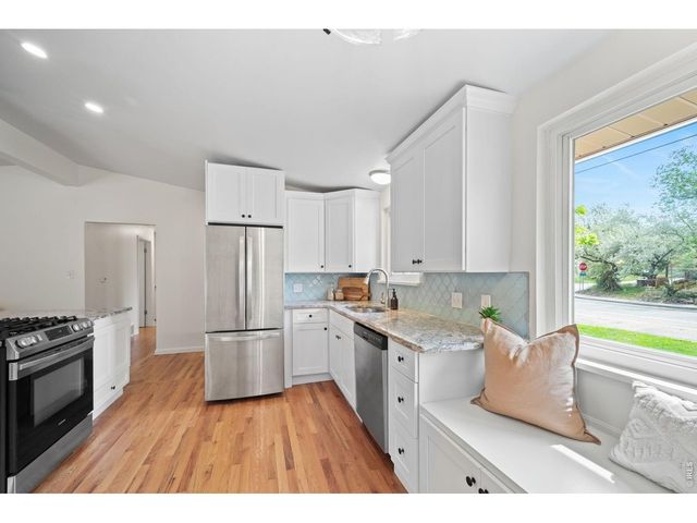 2800 19th St, Boulder, CO 80304