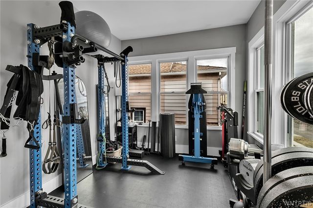 82 Dakota Street, Buffalo, NY 14216