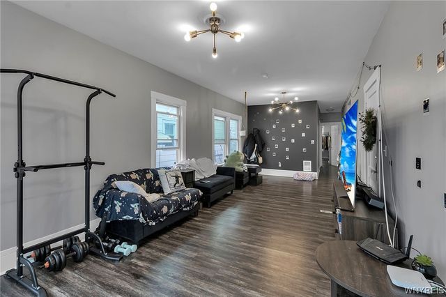 82 Dakota Street, Buffalo, NY 14216