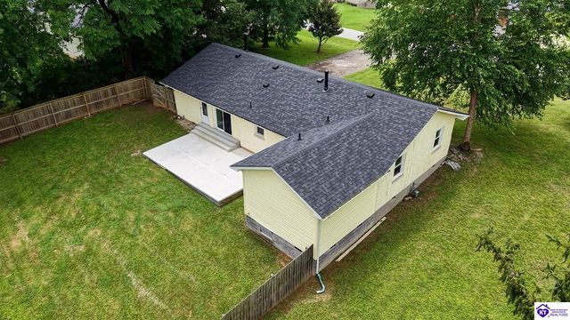 428 N Hillcrest Drive, Vine Grove, KY 40175