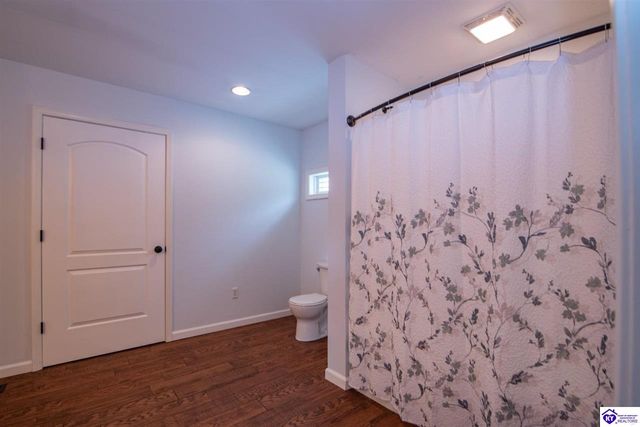 428 N Hillcrest Drive, Vine Grove, KY 40175