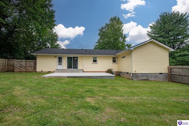 428 N Hillcrest Drive, Vine Grove, KY 40175