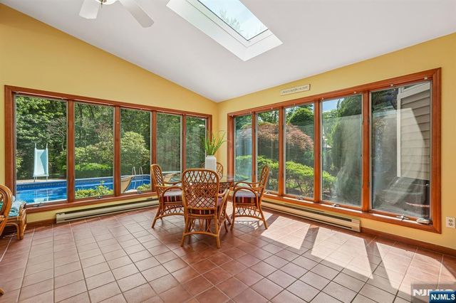33 Maria Drive, Hillsdale, NJ 07642