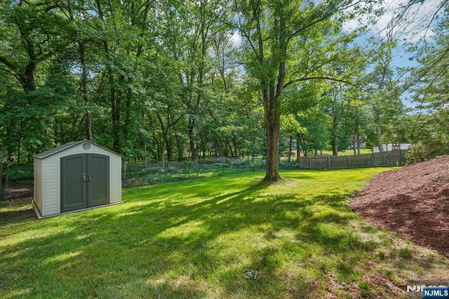 33 Maria Drive, Hillsdale, NJ 07642
