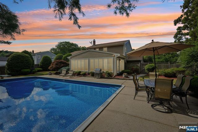 33 Maria Drive, Hillsdale, NJ 07642
