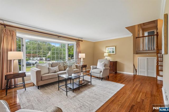 33 Maria Drive, Hillsdale, NJ 07642