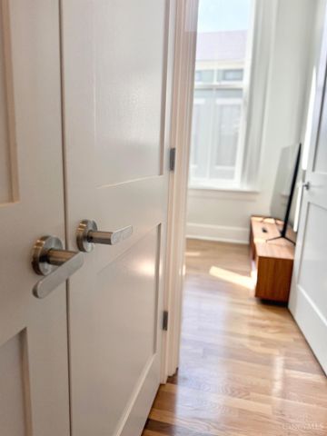 915 Vine Street, Cincinnati, OH 45202