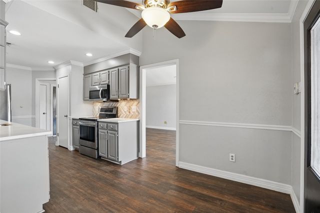1714 Canterbury Lane, Lewisville, TX 75067