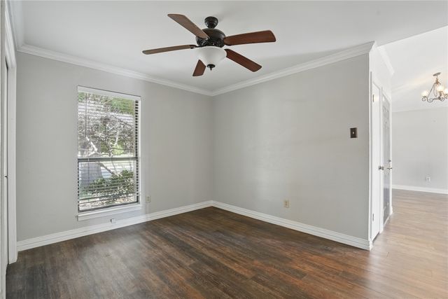 1714 Canterbury Lane, Lewisville, TX 75067
