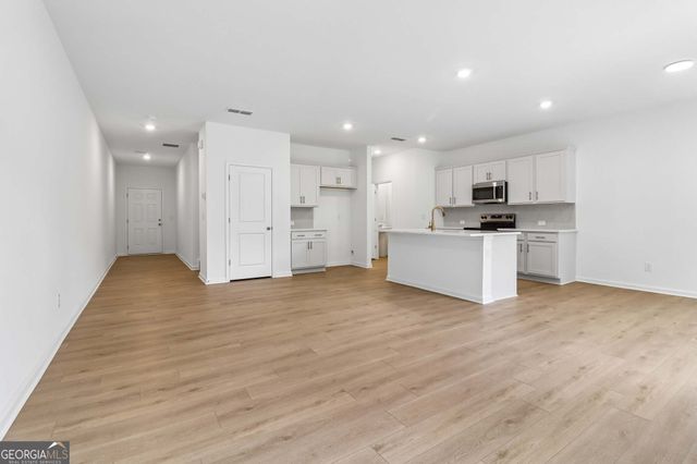 318 Dearborn Drive, Cartersville, GA 30120