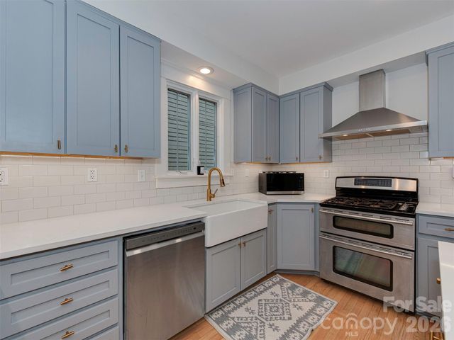 720 Clement Avenue, Charlotte, NC 28204