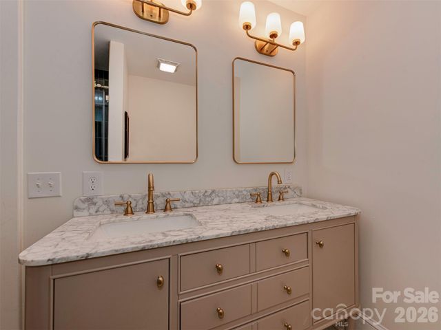 720 Clement Avenue, Charlotte, NC 28204