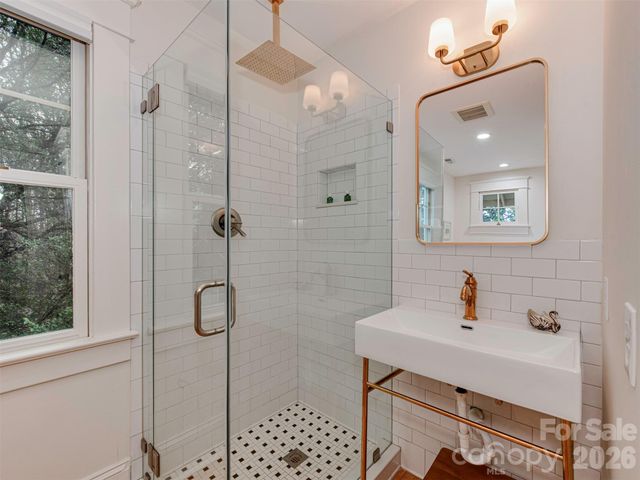 720 Clement Avenue, Charlotte, NC 28204