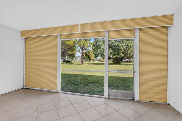 1038 Berkshire B, Deerfield Beach, FL 33442