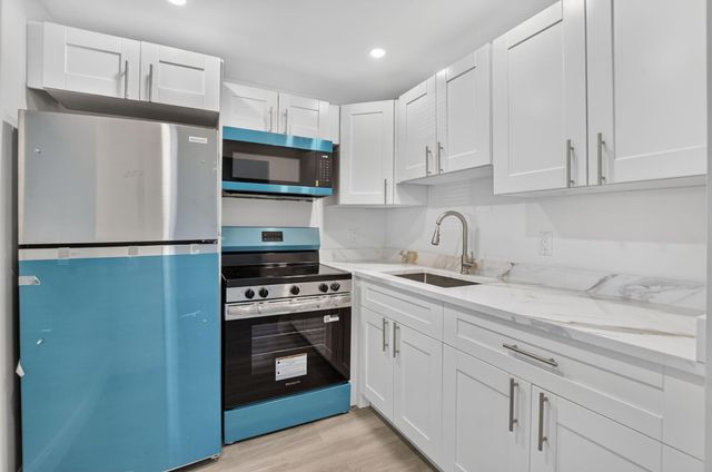 1038 Berkshire B, Deerfield Beach, FL 33442