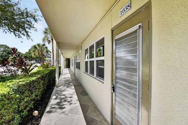 1038 Berkshire B, Deerfield Beach, FL 33442