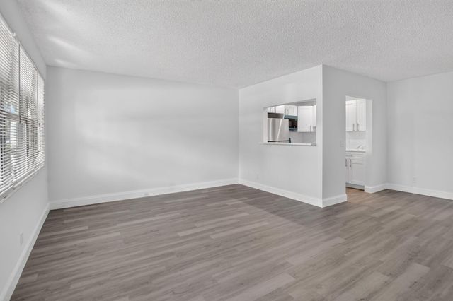 1038 Berkshire B, Deerfield Beach, FL 33442