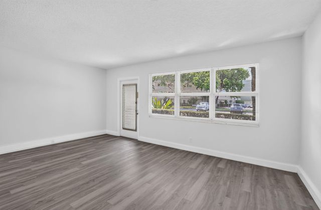 1038 Berkshire B, Deerfield Beach, FL 33442