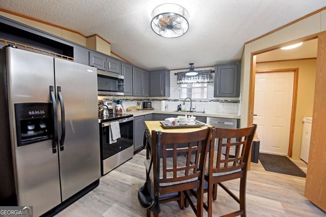 138 Paradise Lane, Blairsville, GA 30512