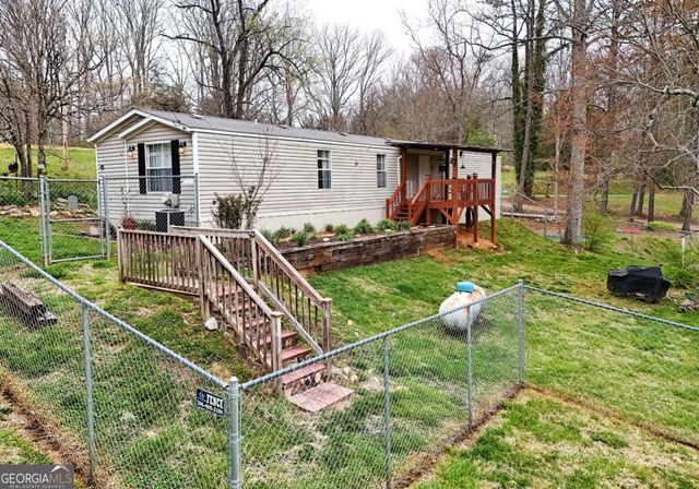 138 Paradise Lane, Blairsville, GA 30512