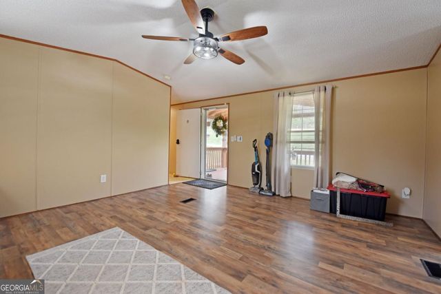 138 Paradise Lane, Blairsville, GA 30512