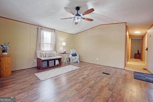 138 Paradise Lane, Blairsville, GA 30512