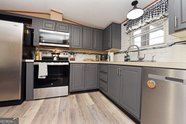 138 Paradise Lane, Blairsville, GA 30512