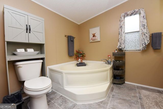 138 Paradise Lane, Blairsville, GA 30512